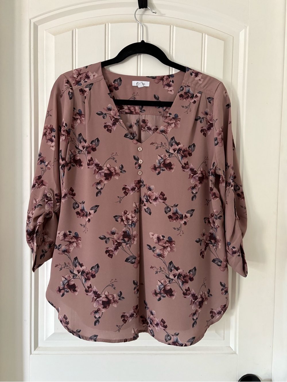 Reitmans Mauve Floral Button-Front Blouse